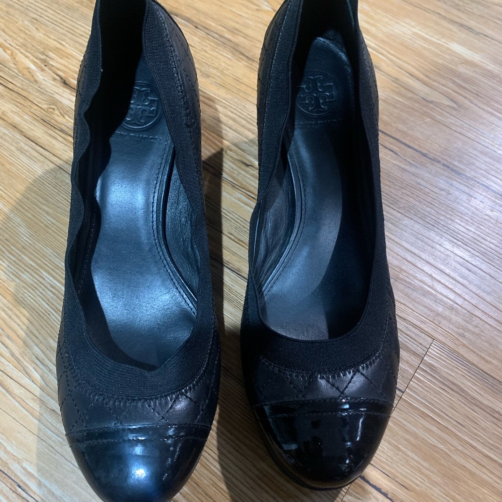 Tory Burch Black Women's Shoes - Picture 1 of 3
